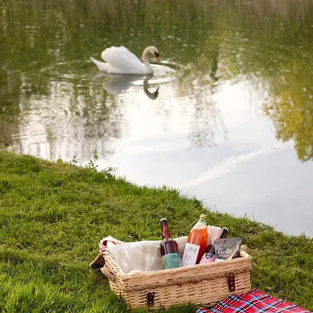 La Maison De Crevecoeur *